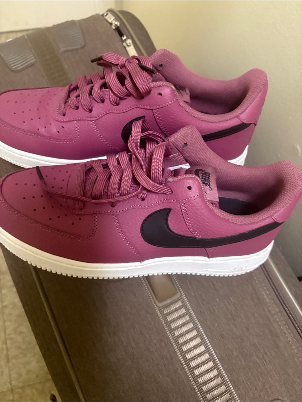 Nike Kids Plum/Pink Low-Top Sneakers with Black Swoosh